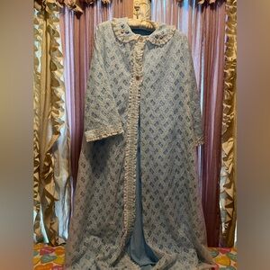 Vintage. 70’s Ariel by barbizon robe/nightgown